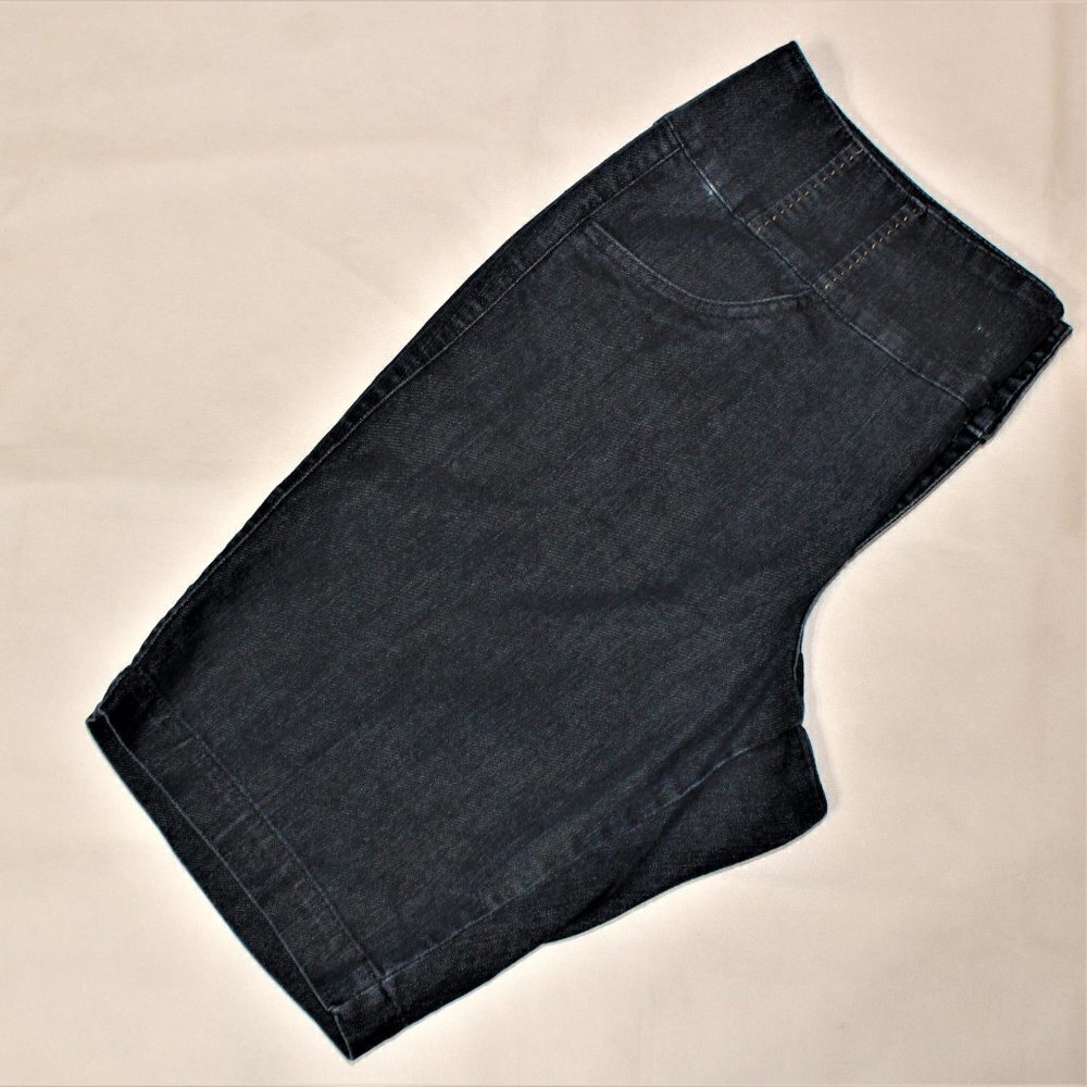 Woman Canyon River Blues Short Size 18 *